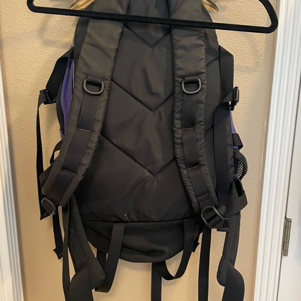 The North Face 90’s Purple and Black Faded Backpack - Picture 6 of 16